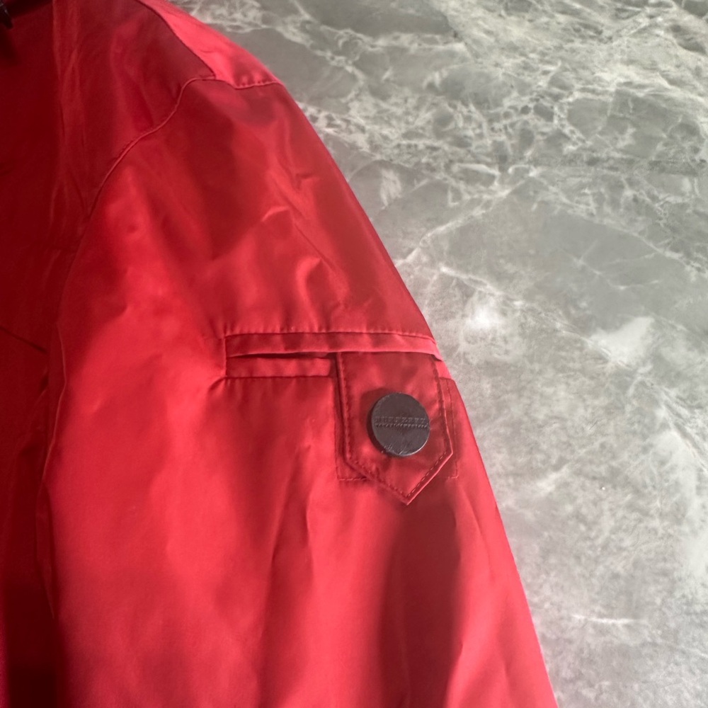 Burberry London Red Modern Lightweight Jacket Excellent Condition Size M $600 - Picture 5 of 10